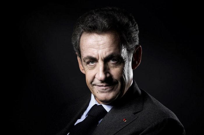 D'après vous, le nom complet de Nicolas Sarkozy est : 