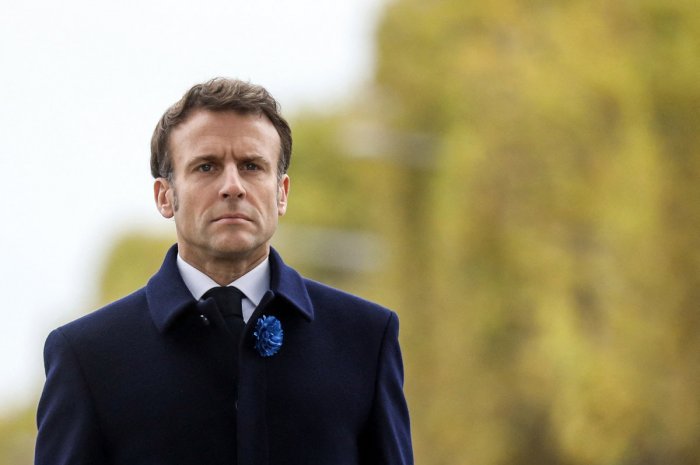 Emmanuel Macron convoque ses ministres