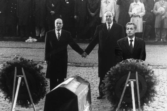 Avec François Mitterrand et Helmut Kohl