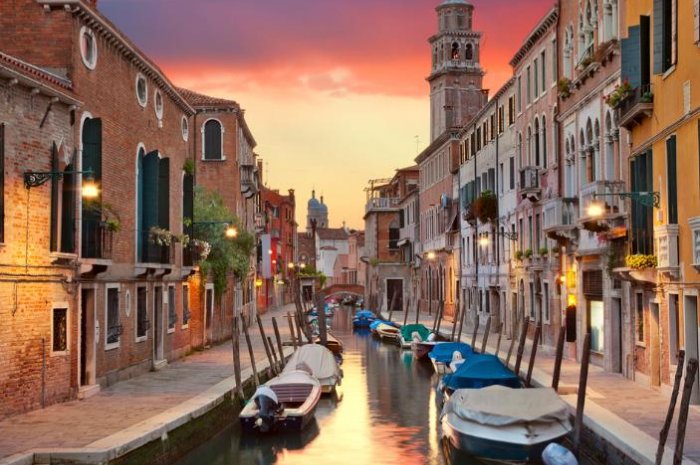Admirez le magnifique centre de Venise, italie