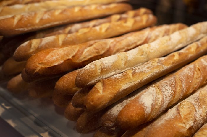La baguette de pain coûte-t-elle plus cher qu’il y a 20 ans ?