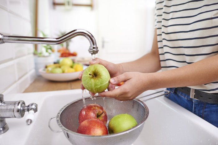 Laver les fruits et légumes 