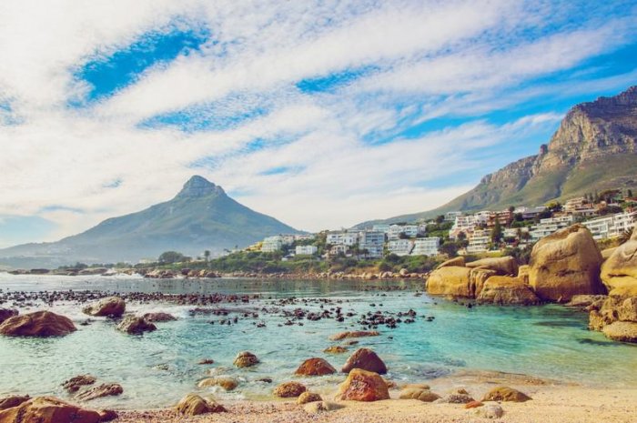 2 - La plage de Clifton dans la ville du Cap en Afrique du Sud