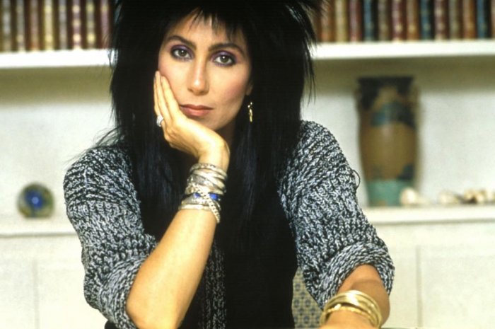 Cher et son look décalé en 1980