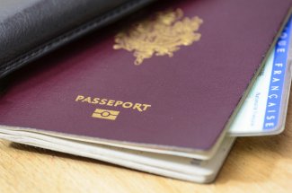 Passeport : quels pays pouvez-vous visiter avec votre carte d-identite ? 