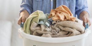 Vêtements : 3 matières qu'il ne faut jamais nettoyer à sec