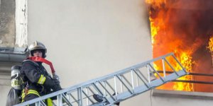 VIDÉO Saint-Denis : un incendie ravageur fait plusieurs morts et blessés
