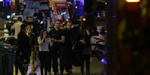 L'état d'urgence décrété en France après les attaques : ce que cela signifie 