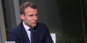 Emmanuel Macron déclare sa flamme à Brigitte Macron… à la télé !
