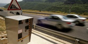 Sécurité routière : les nouveaux radars vont flasher les plaques avant et arrière