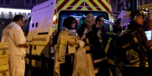 Attaques à Paris : au moins 120 morts, l'état d'urgence décrété 
