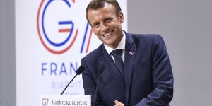 Retraite des présidents : le document qui permet de douter de la promesse d’Emmanuel Macron