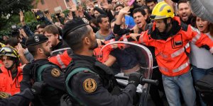 Référendum en Catalogne : au moins 91 personnes blessées dans des heurts avec la police
