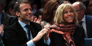 VIDEO La danse complice de Brigitte et Emmanuel Macron à Dakar