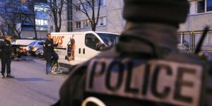 Filière djihadiste en France : vaste coup de filet dans plusieurs régions