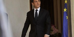 Sarkozy et les "ploucs", acte 3 : L'Obs maintient sa version