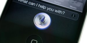 Siri, l’assistant vocal d’Apple, cause de nombreux accidents de la route ?