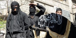 Des djihadistes pourraient utiliser de faux passeports syriens pour venir en Europe