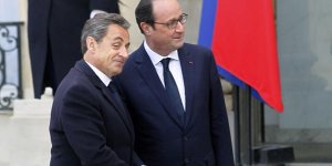 Après le premier rang du cortège, Nicolas Sarkozy s’incruste sur le perron de l’Elysée
