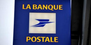 La Banque Postale demande-t-elle vraiment à ses clients de justifier tout retrait de plus de 1500 euros ?