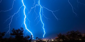 Météo : les 21 départements en alerte jaune orages le mercredi 14 juin 2023