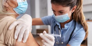 Septième vague : les départements moins vaccinés que la moyenne