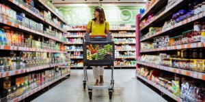 Inflation : farine, papier-toilette… Les prix au supermarché continuent d'augmenter
