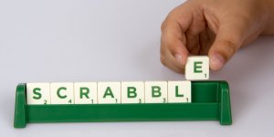 Scrabble : les 33 mots qui rapportent le plus de points 