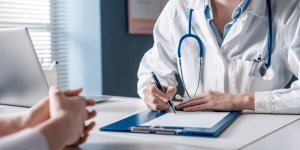 Un "problème de médecins" en France : quels départements sont concernés ?