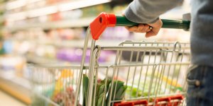 Loi Descrozaille : voici les produits qui vous coûteront plus cher en supermarché dès le 1er mars