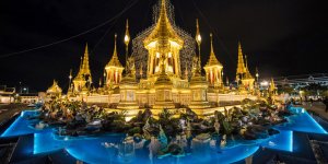 PHOTOS Les obsèques démesurées du roi de Thaïlande