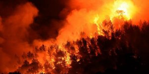 PHOTOS Scènes d'apocalypse près de Marseille, à cause des incendies