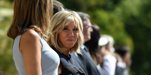 Brigitte Macron : ce sms que Carla Bruni-Sarkozy lui a envoyé 