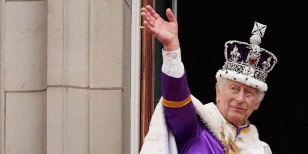 Cancer de Charles III : que vient exactement faire le roi en France ?