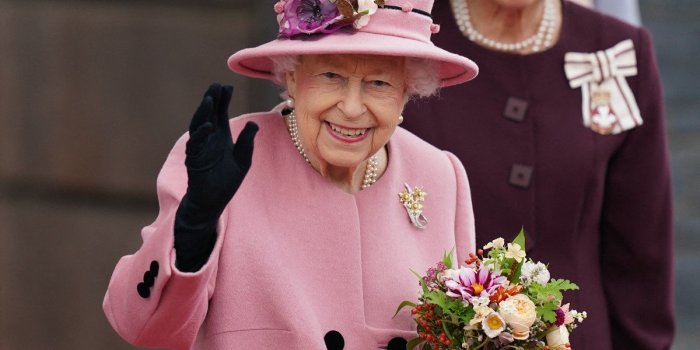 (NE PAS PUBLIER) Mort d'Elizabeth II : la souveraine britannique s'est éteinte à l'âge de (...)