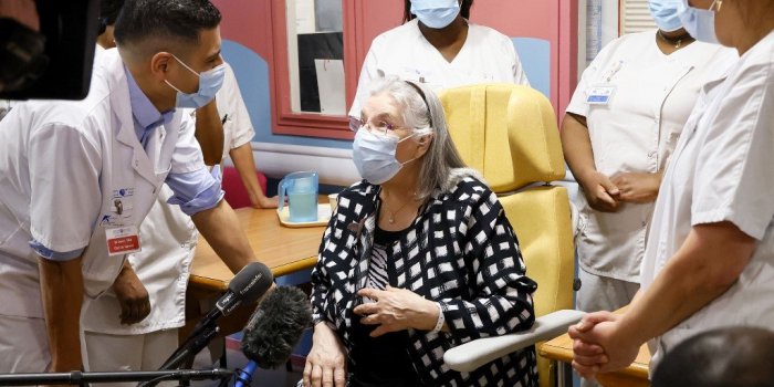 Covid : Mauricette, la première vaccinée en France, est-elle morte ?
