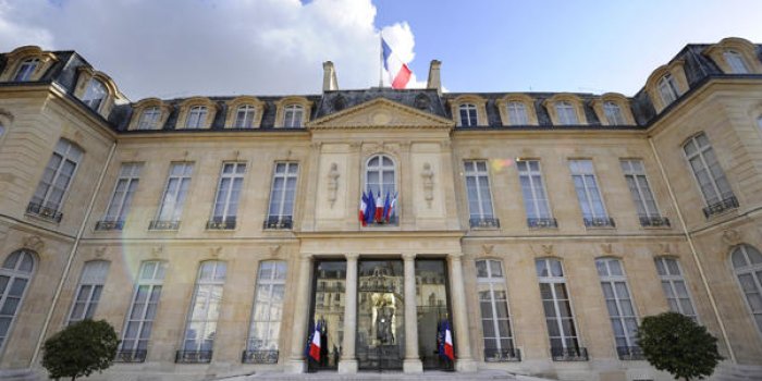 Candidat mis en examen : François Fillon n'est pas le seul cas de la Ve République