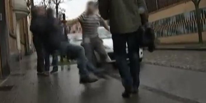 Belgique : des journalistes de France 3 violemment agressés