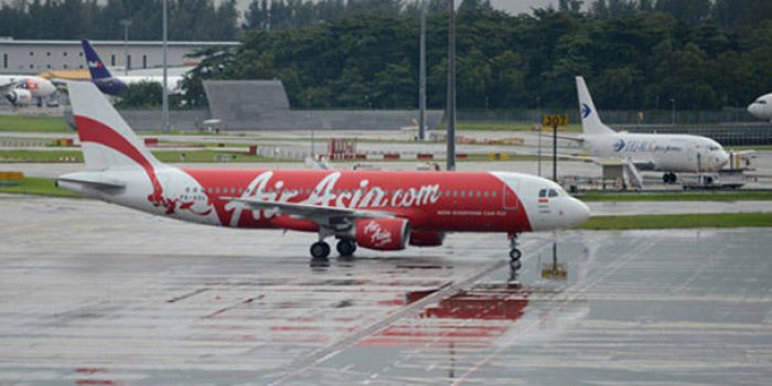 AirAsia : l'avion aurait amerri en urgence avant de couler