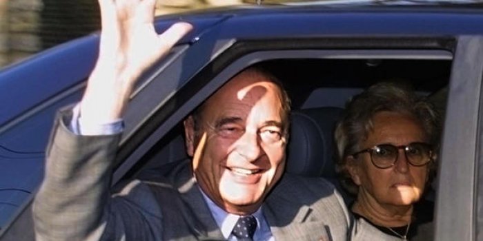 Jacques Chirac : Bernadette "a toujours cherché à le reconquérir", selon un historien