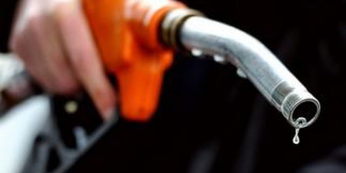 Carburant : combien gagne l'Etat avec les taxes ?