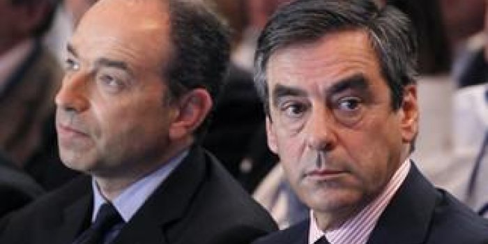 Guerre des chefs à l'UMP : qui sont les soutiens de Copé et de Fillon ?