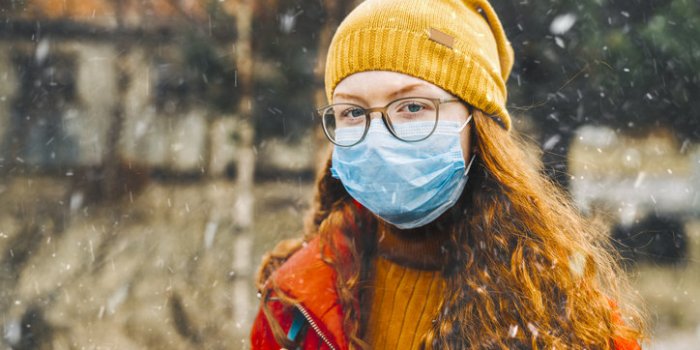 Hiver : faut-il changer de masque plus souvent quand il fait froid ?