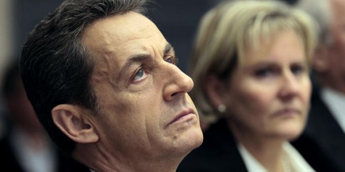 "Tu vas te calmer" : le ton monte (encore) entre Morano et Sarkozy