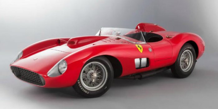 En images : une superbe Ferrari de 1957 en vente aux ench&egrave;res 