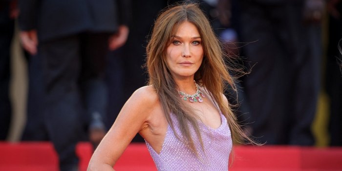 Carla Bruni sublime &agrave; 55 ans : ses tenues les plus sexy sur le tapis rouge
