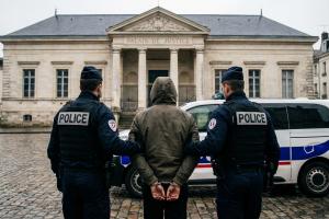 arrestation devant un tribunal