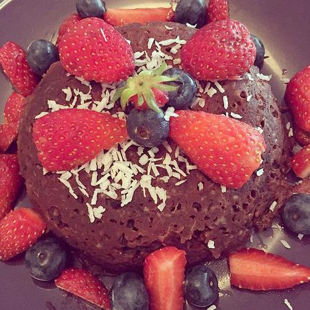 Bowl cake chocolat fruits rouges