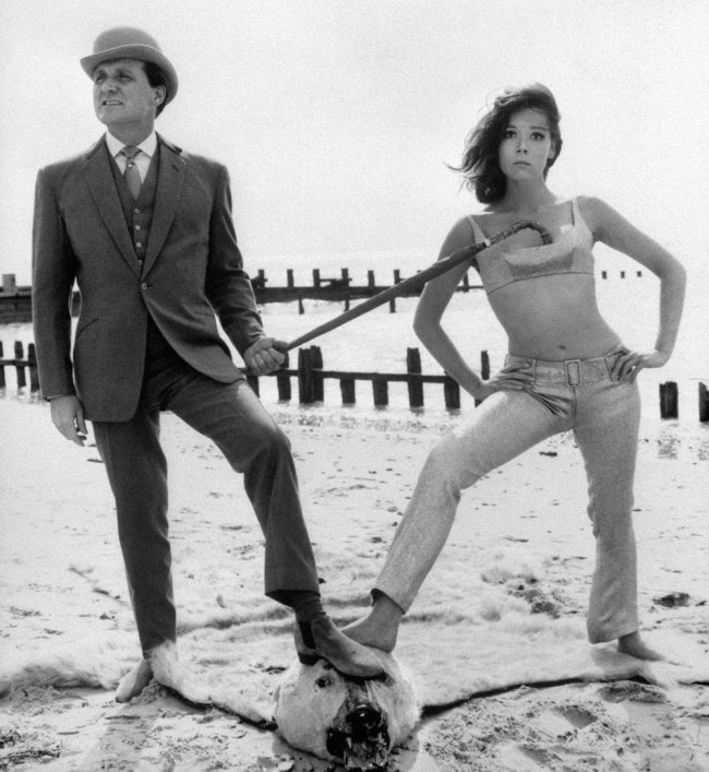 Chapeau melon et bottes de cuir (1961)