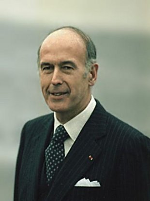 Valéry Giscard d'Estaing : Bohemian Club et Groupe Bilderberg